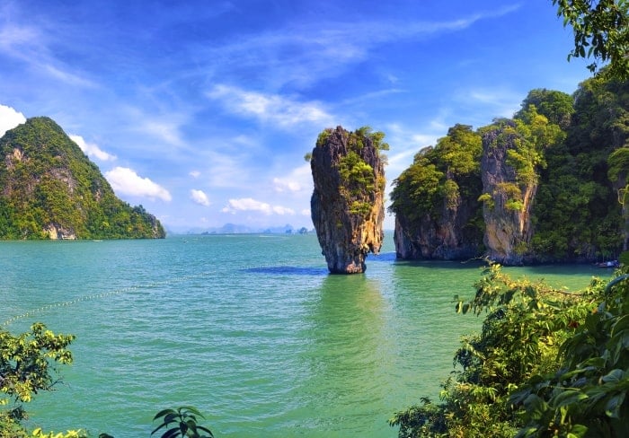 james bond island