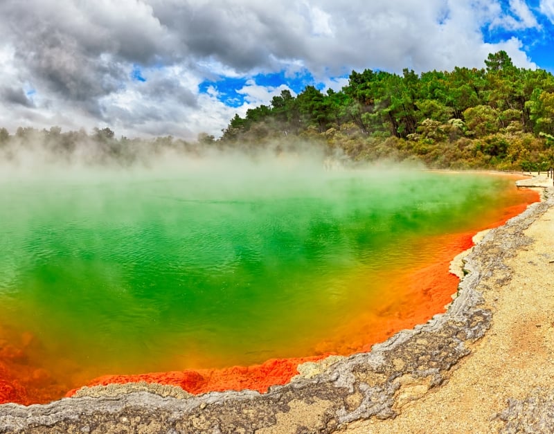 Rotorua new zealand holiday travel 2017